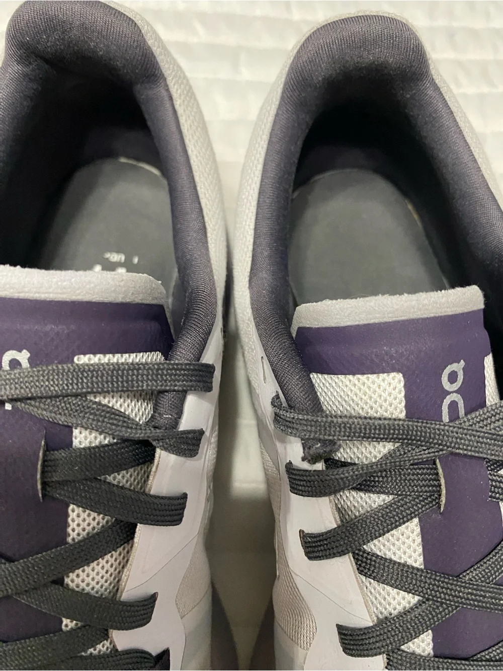 On Cloud Cloudpulse Sneakers Women’s Size 10